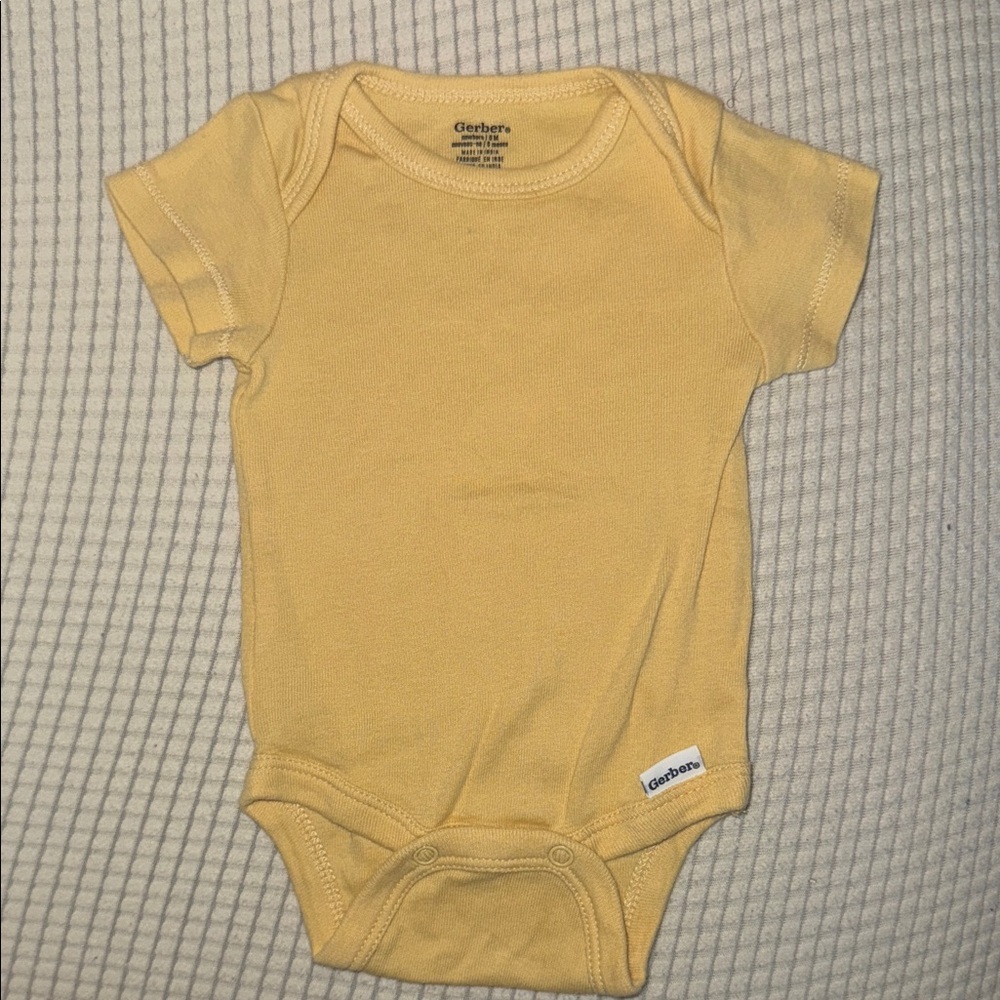 Gerber Soft Yellow Bodysuit